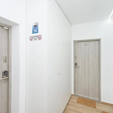 Yourapart Z Wanna سوبوت