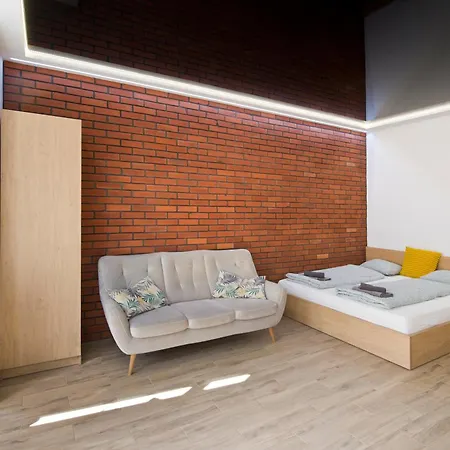 Yourapart Z Wanna سوبوت